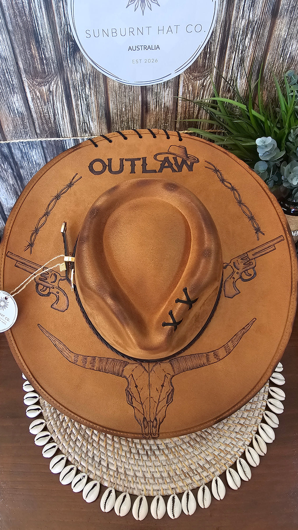 Outlaw Longhorn Design Wide Brim - Camel