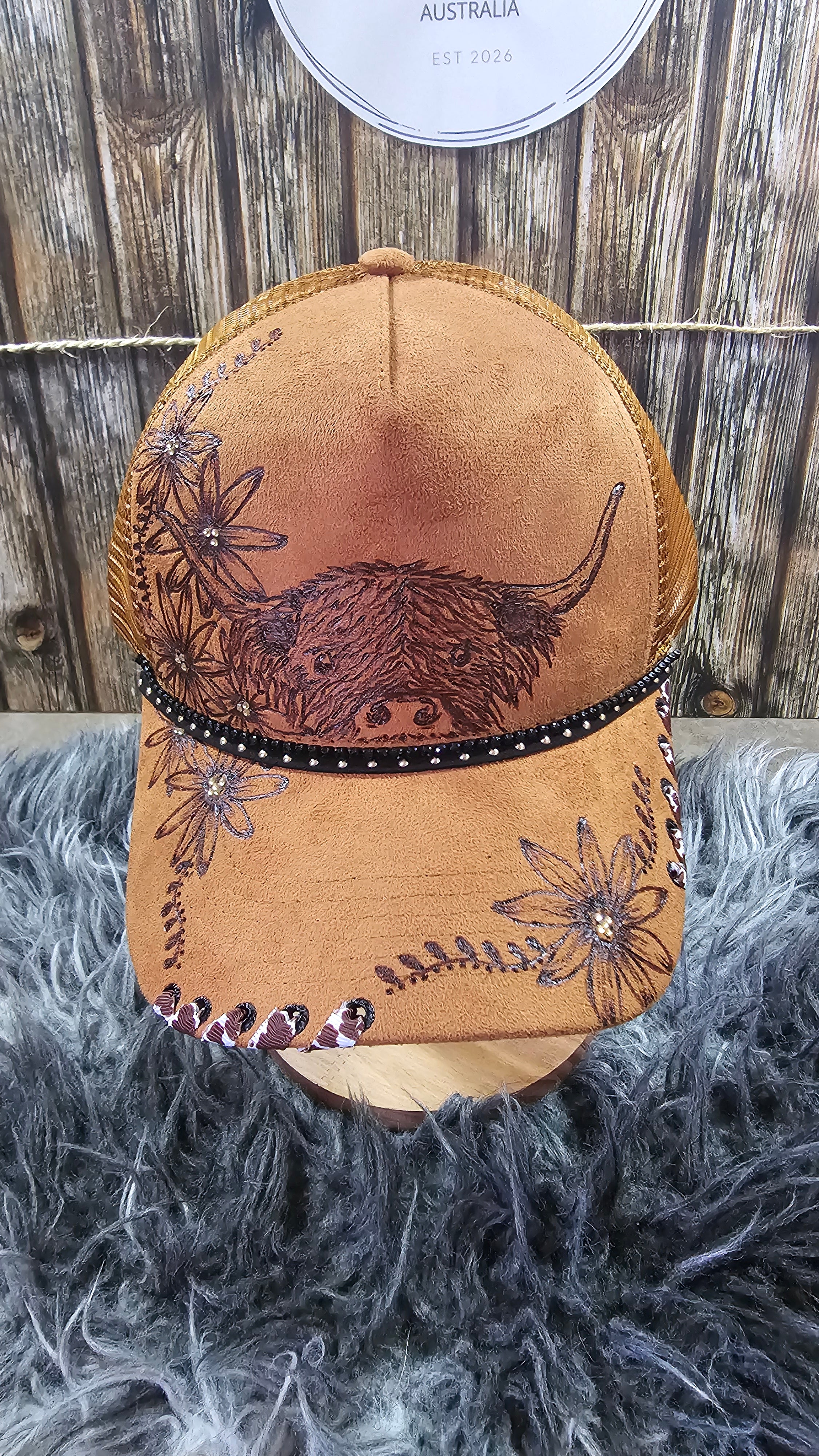 Trucker Hat Highland Cow - Camel