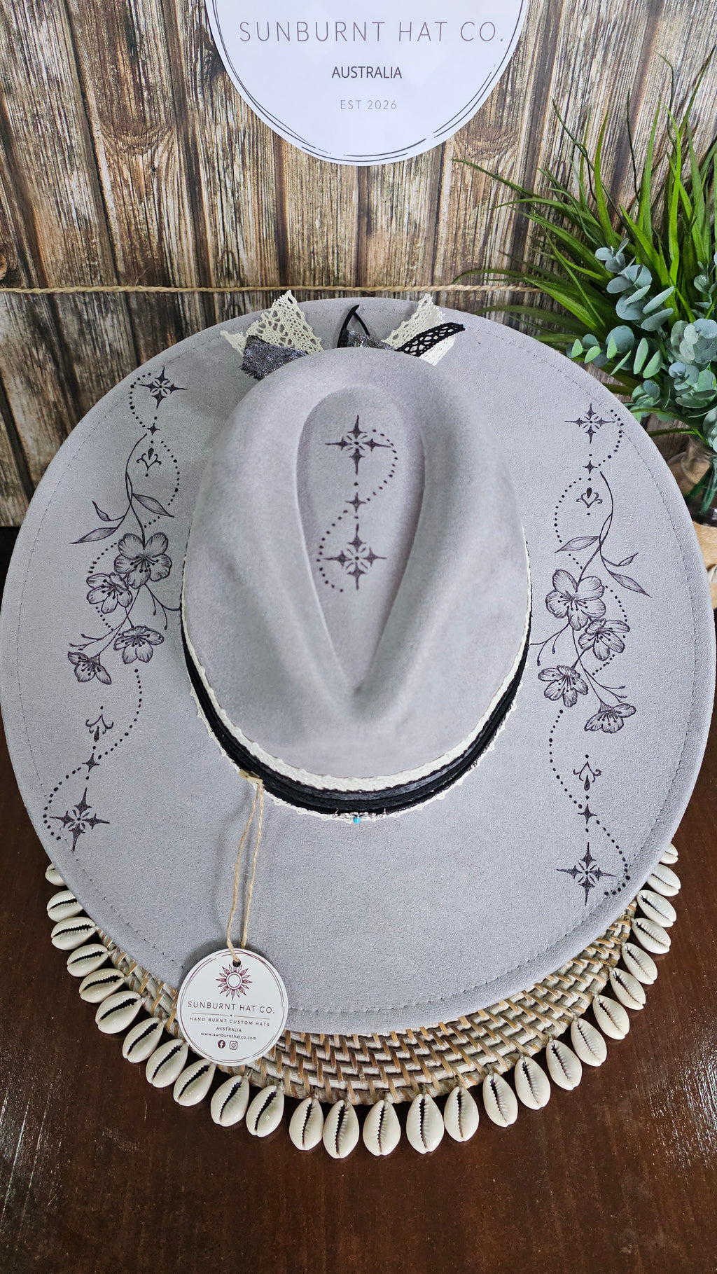 Dainty Dots Design Wide Brim - Grey