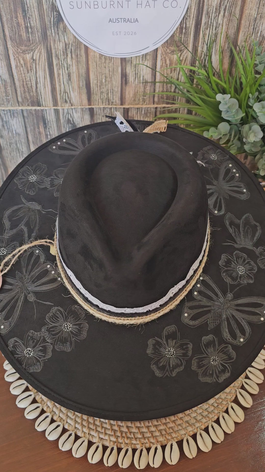 Butterfly Design Wide Brim - Black