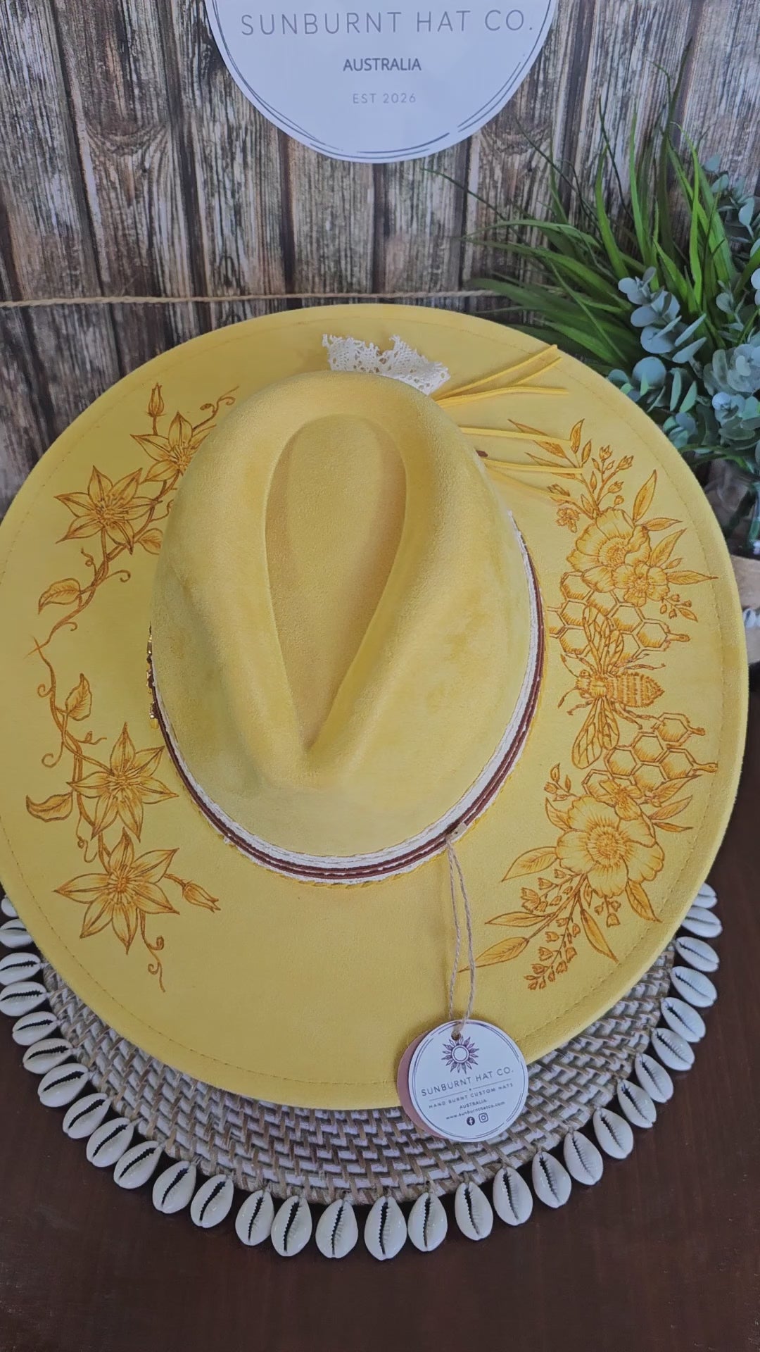 Bee Kind Design Wide Brim - Yellow