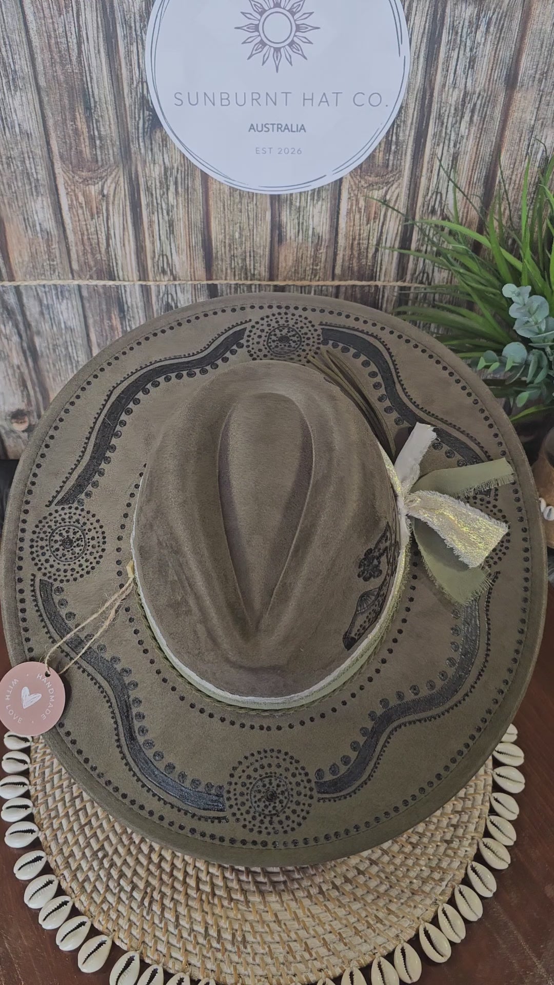 Indigenous Design Wide Brim - Olive